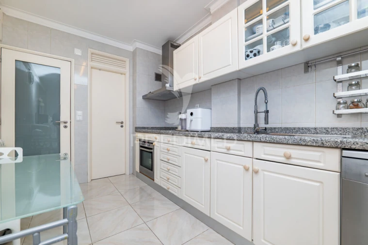 Apartamento T3 para Venda em São Vitor (Braga) Foto 15