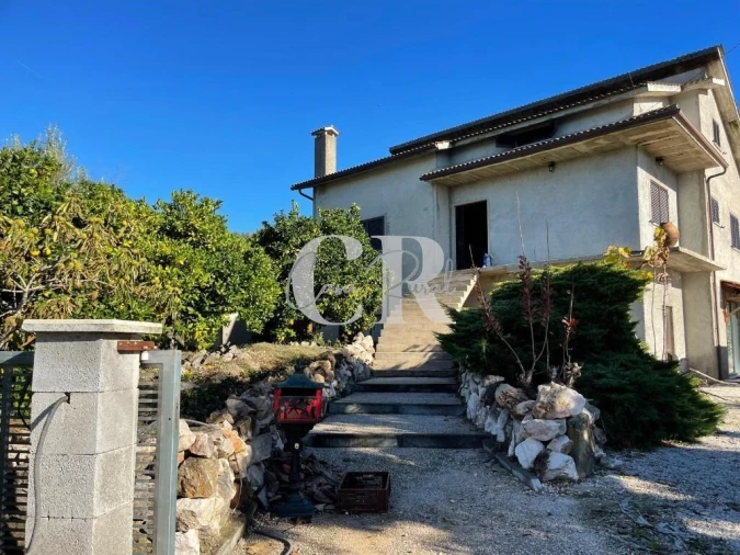 Moradia T3 para Venda em São Miguel de Poiares Foto 3