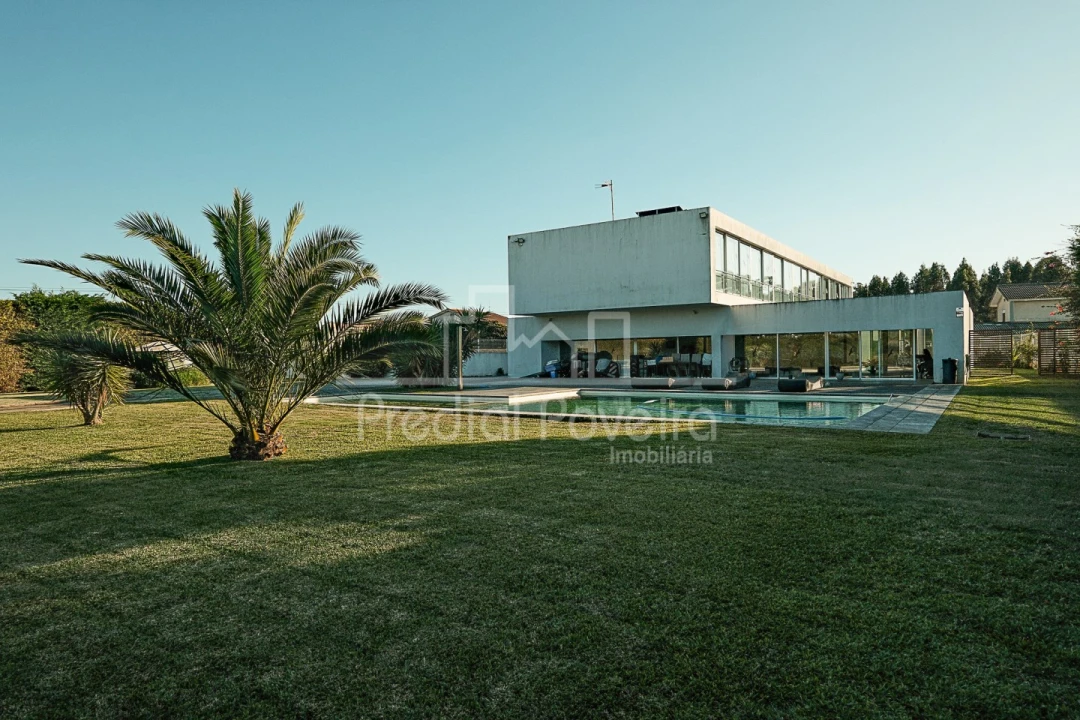 Moradia T5 para Venda em Apúlia e Fão Foto 2