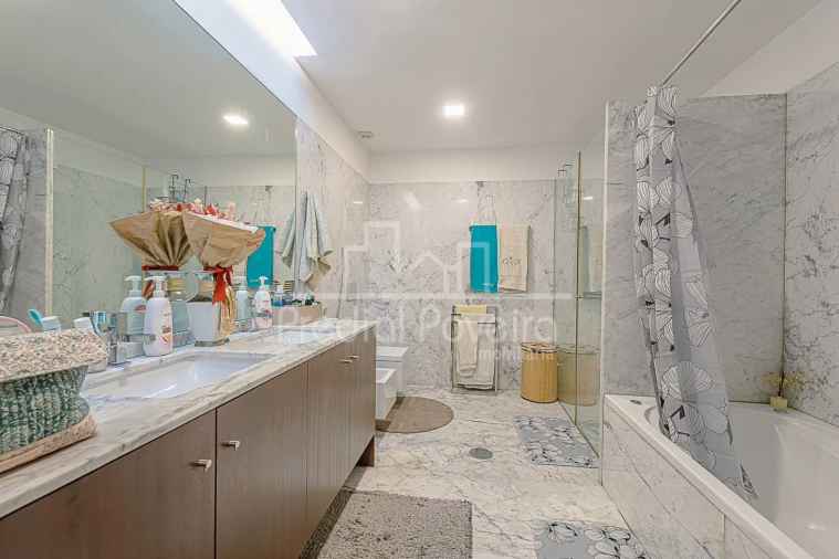 Moradia T5 para Venda em Apúlia e Fão Foto 14