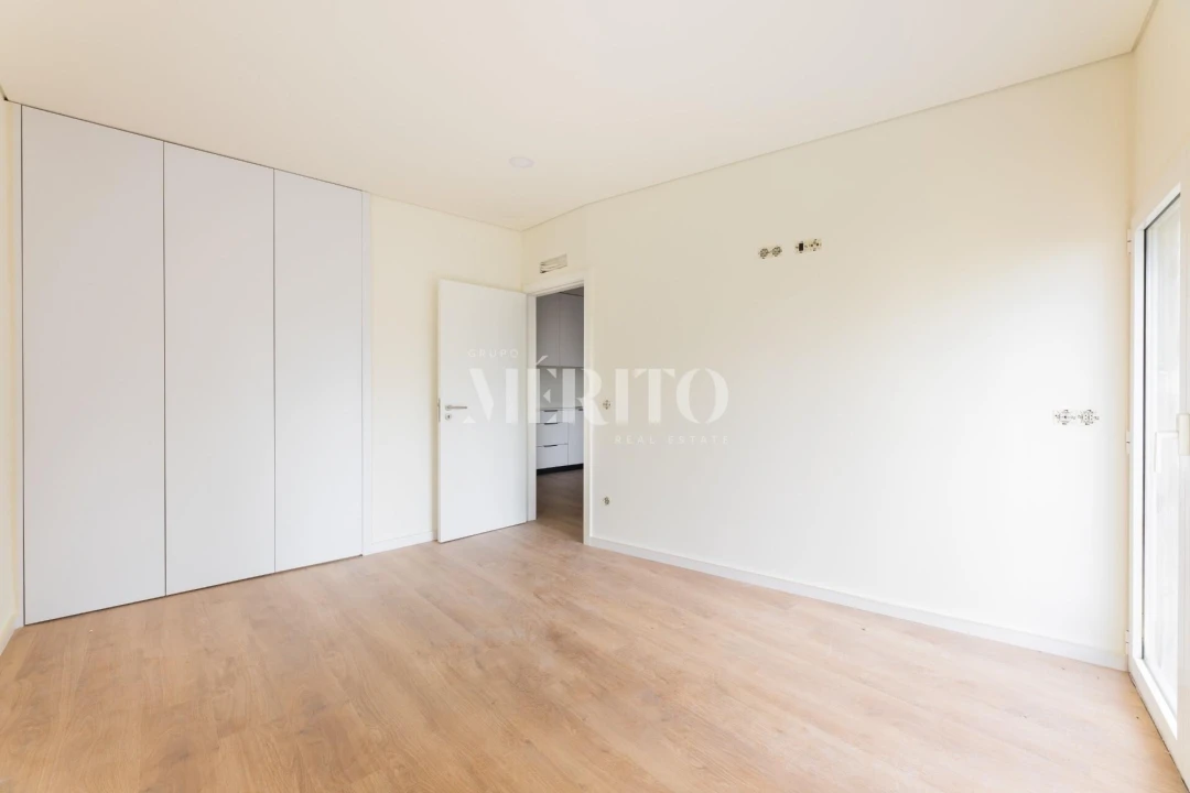 Apartamento T1 para Venda em Tamel (São Verissimo) Foto 7