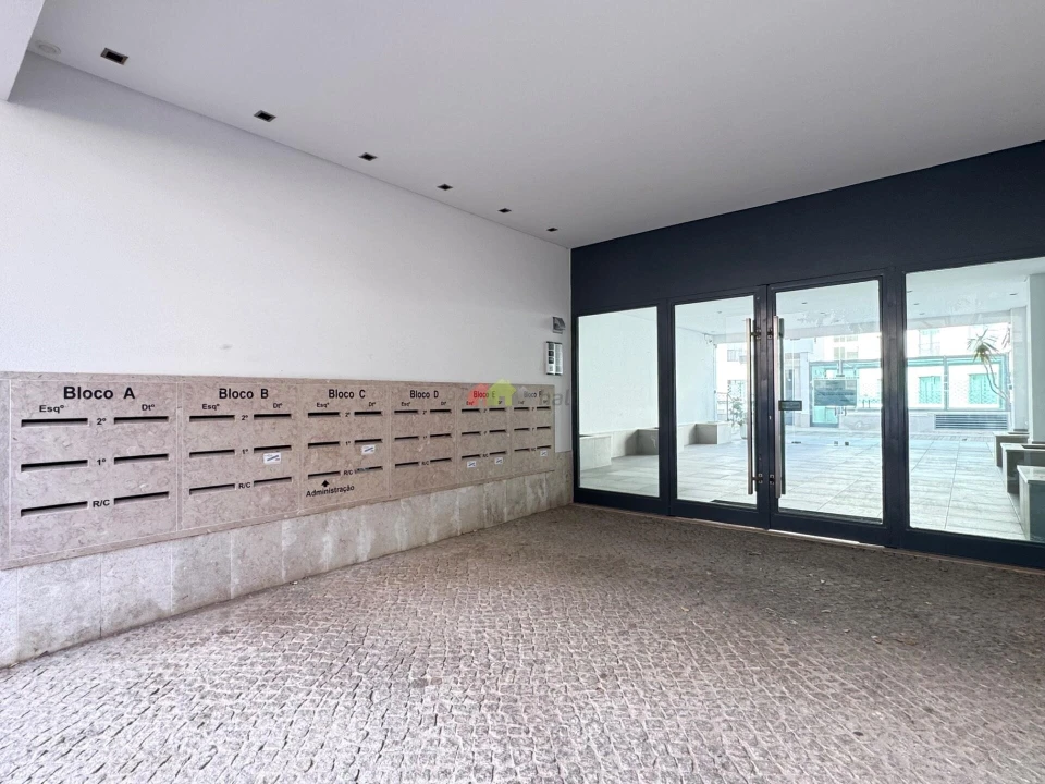 Apartamento T5 para Venda em Beja (Santiago Maior e São João Baptista) Foto 1