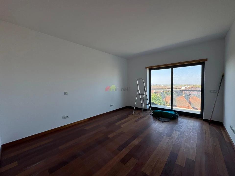 Apartamento T5 para Venda em Beja (Santiago Maior e São João Baptista) Foto 26