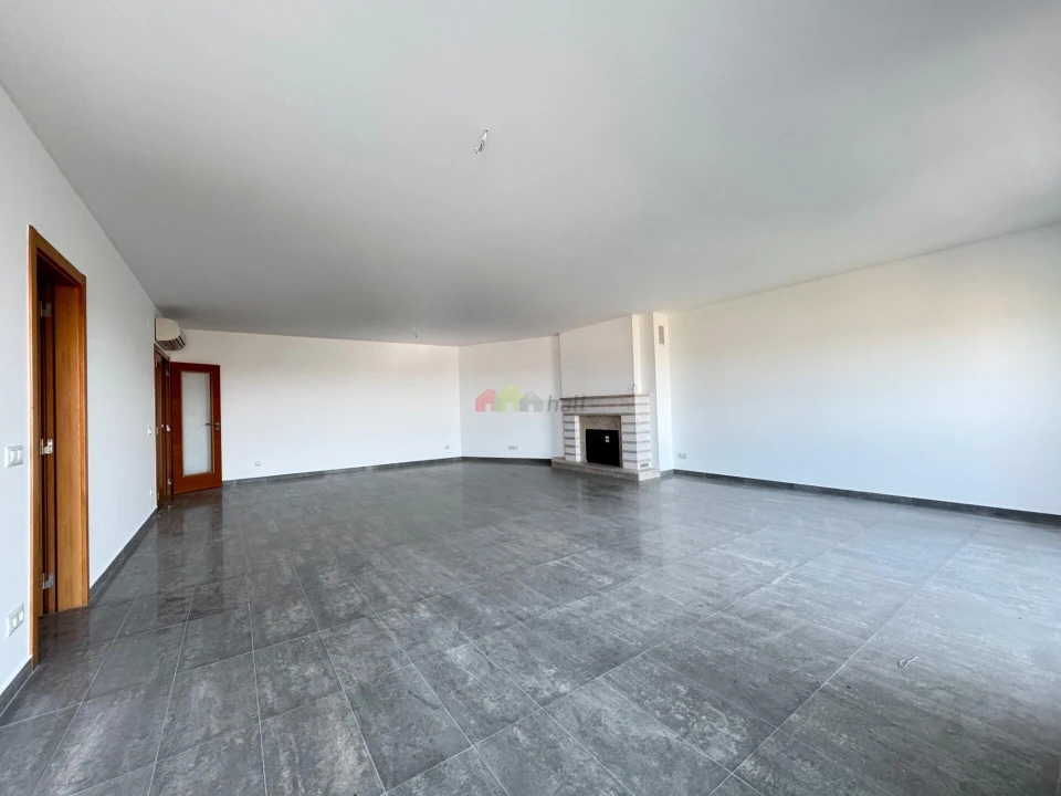 Apartamento T5 para Venda em Beja (Santiago Maior e São João Baptista) Foto 7