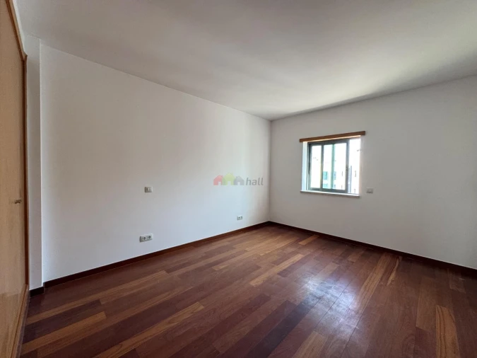 Apartamento T5 para Venda em Beja (Santiago Maior e São João Baptista) Foto 32