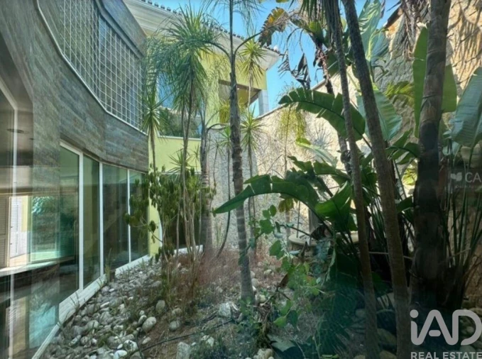 Moradia T6 para Venda em Queluz e Belas Foto 3