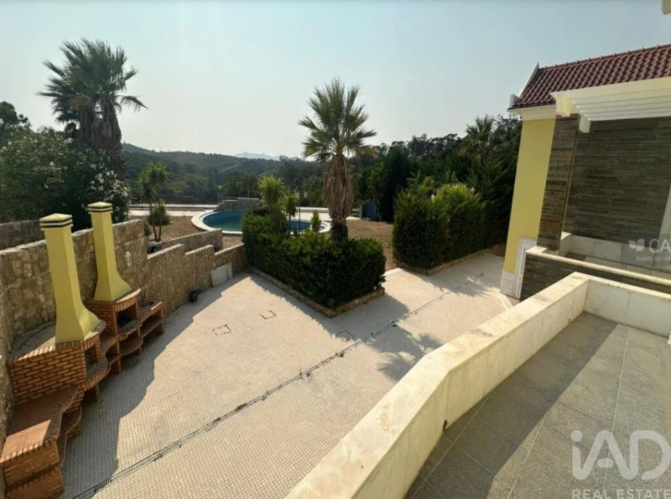 Moradia T6 para Venda em Queluz e Belas Foto 15