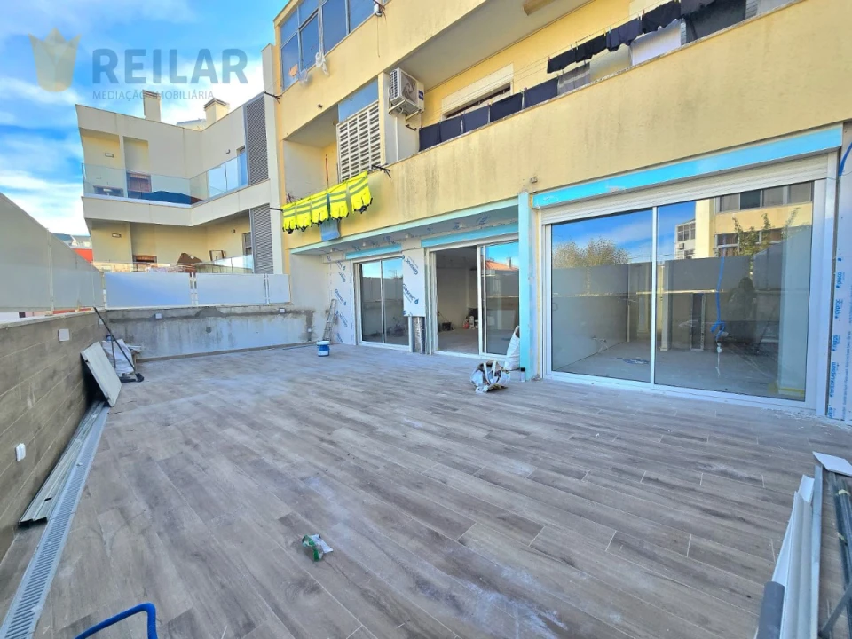 Apartamento T3 para Venda em Santa Iria de Azoia, São João da Talha e Bobadela Foto 5