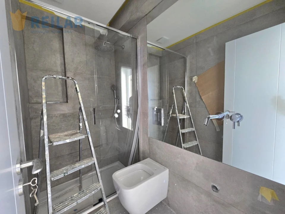 Apartamento T3 para Venda em Santa Iria de Azoia, São João da Talha e Bobadela Foto 20