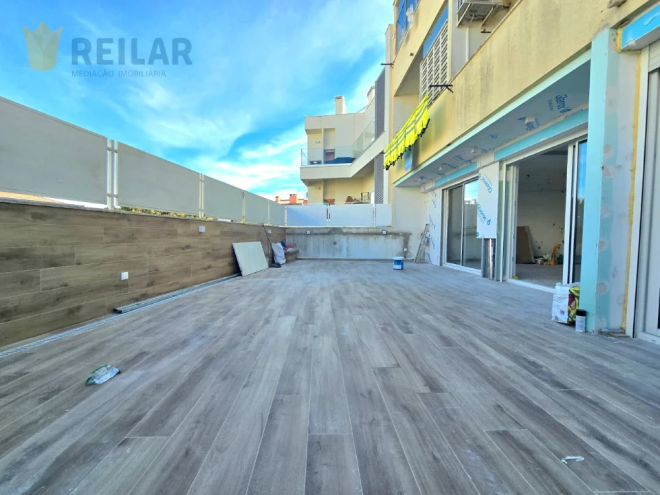 Apartamento T3 para Venda em Santa Iria de Azoia, São João da Talha e Bobadela Foto 25