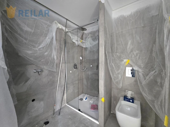 Apartamento T3 para Venda em Santa Iria de Azoia, São João da Talha e Bobadela Foto 4