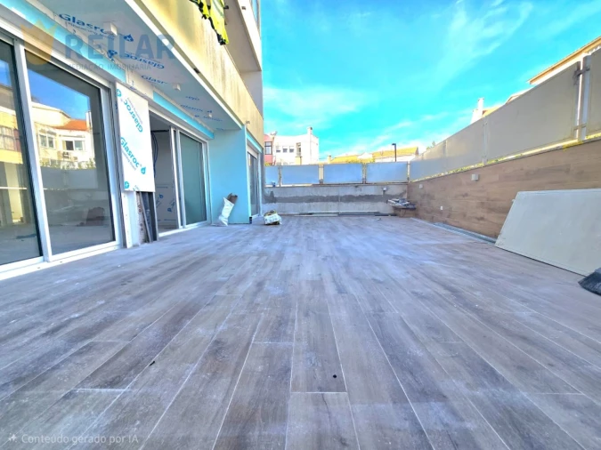 Apartamento T3 para Venda em Santa Iria de Azoia, São João da Talha e Bobadela Foto 23