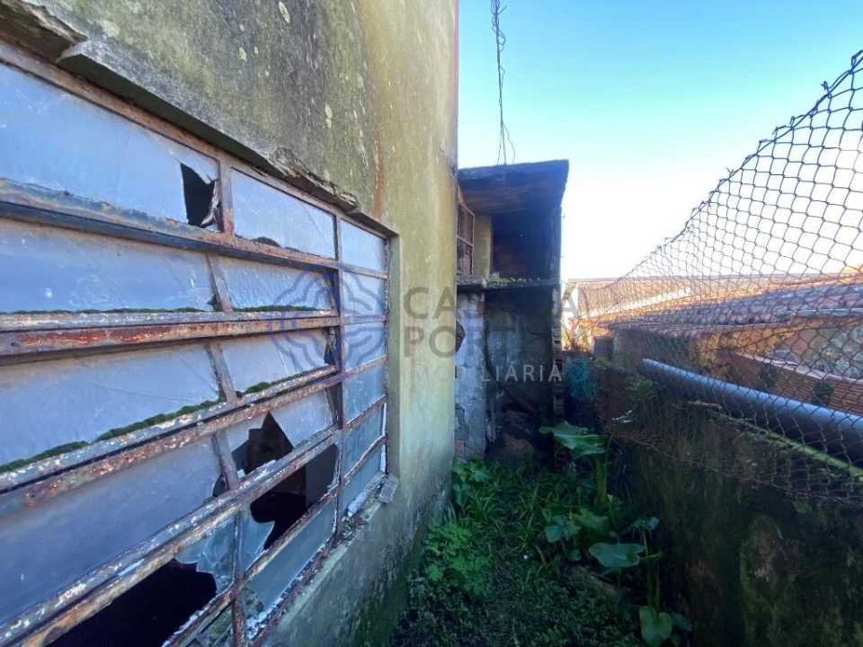 Moradia T4 para Venda em Escapães Foto 16