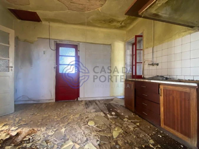 Moradia T4 para Venda em Escapães Foto 31