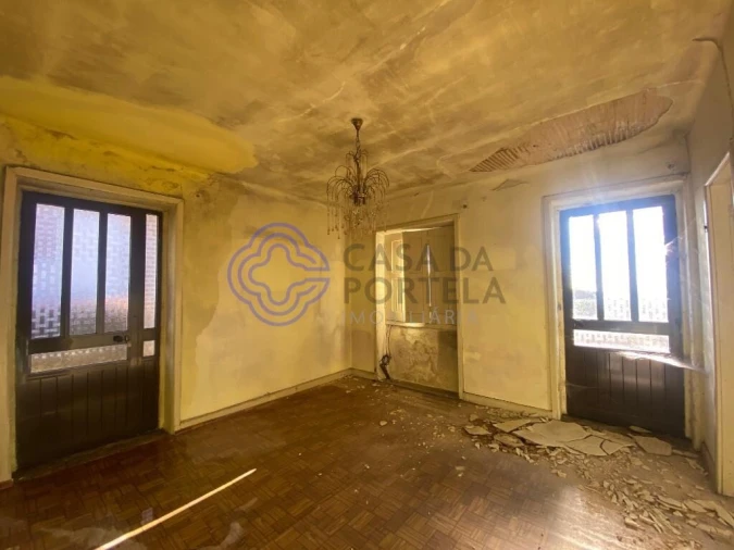 Moradia T4 para Venda em Escapães Foto 64