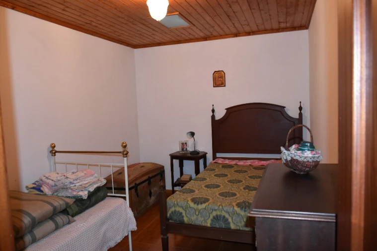 Moradia T2 para Venda em Caide de Rei Foto 3