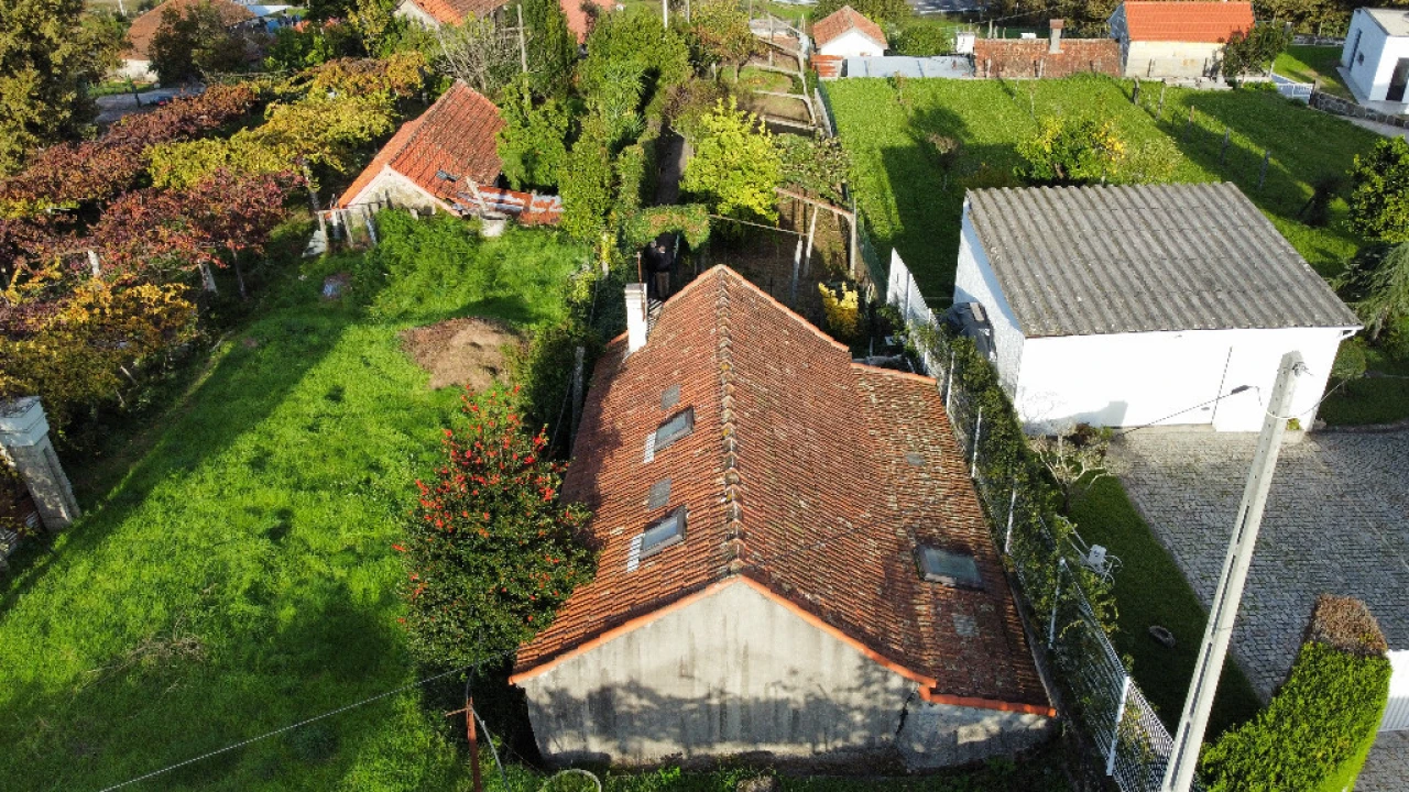 Moradia T2 para Venda em Caide de Rei Foto 16