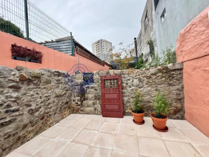 Moradia T1 para Venda em Campanhã Foto 10