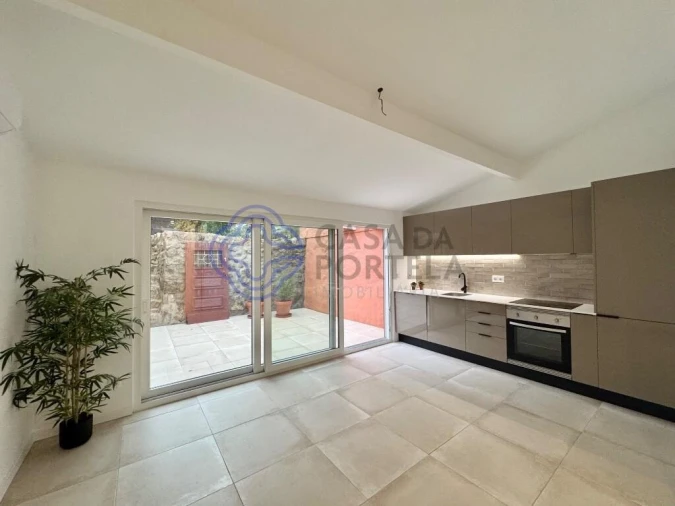 Moradia T1 para Venda em Campanhã Foto 12