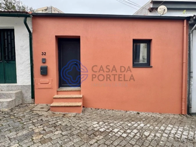 Moradia T1 para Venda em Campanhã