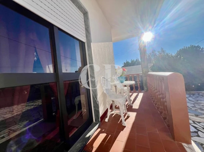 Moradia T4 para Venda em Arega Foto 51