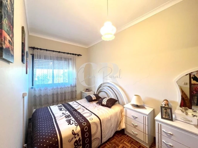 Moradia T4 para Venda em Arega Foto 76