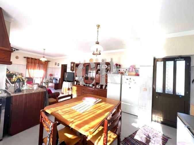 Moradia T4 para Venda em Arega Foto 62