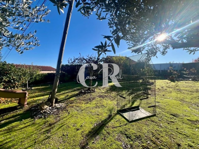 Moradia T4 para Venda em Arega Foto 5