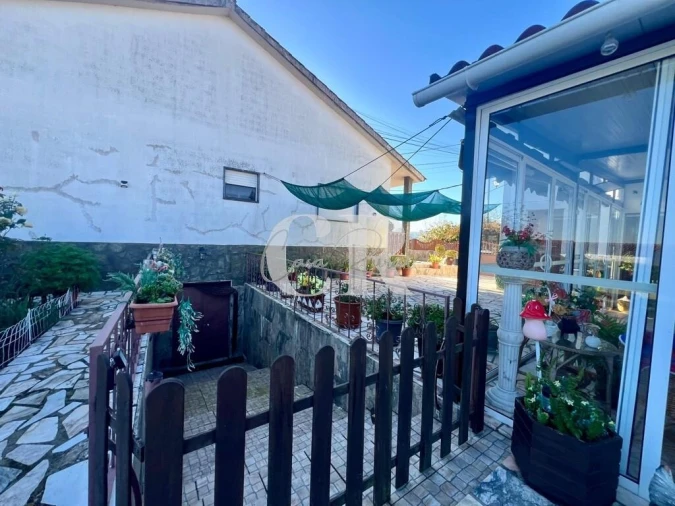 Moradia T4 para Venda em Arega Foto 29