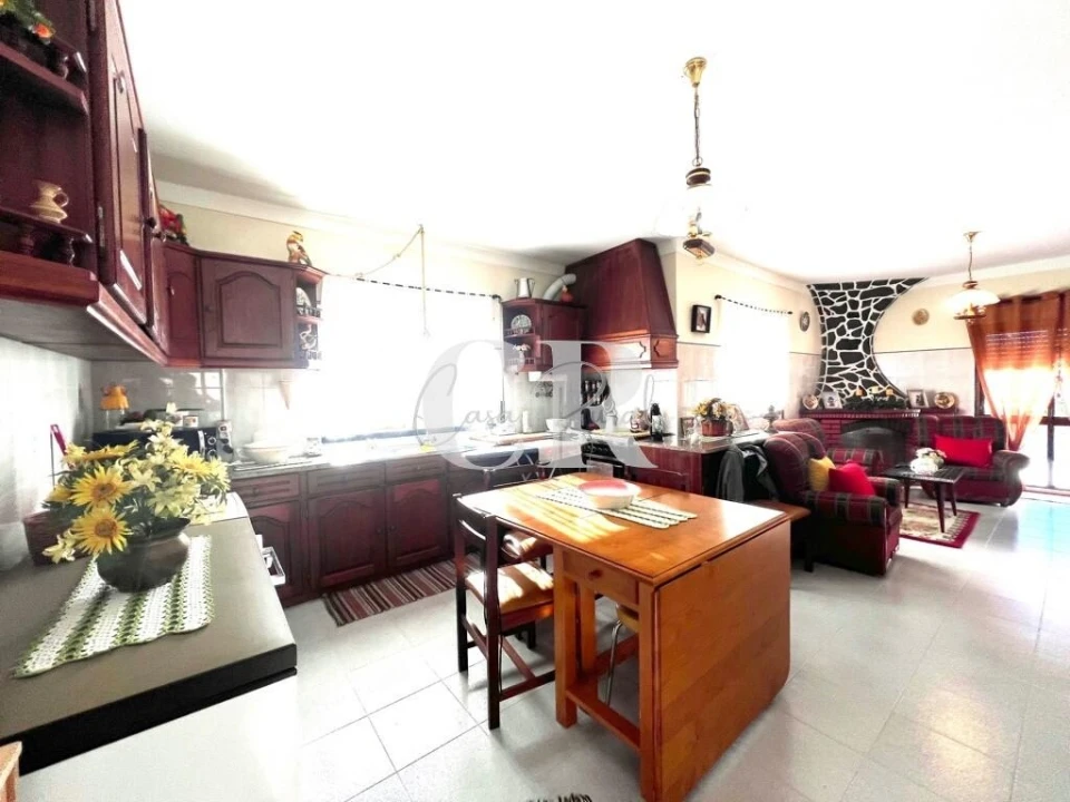 Moradia T4 para Venda em Arega Foto 60