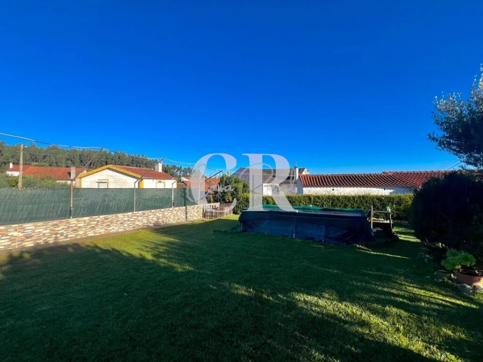 Moradia T4 para Venda em Arega Foto 1