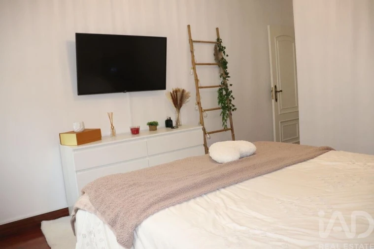 Apartamento T2 para Venda em Leiria, Pousos, Barreira e Cortes Foto 16