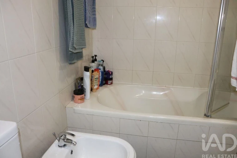 Apartamento T2 para Venda em Leiria, Pousos, Barreira e Cortes Foto 12