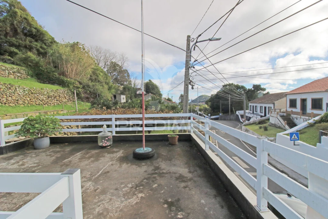 Moradia T3 para Venda em Angra (São Pedro) Foto 20