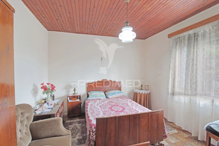 Moradia T3 para Venda em Angra (São Pedro) Foto 16