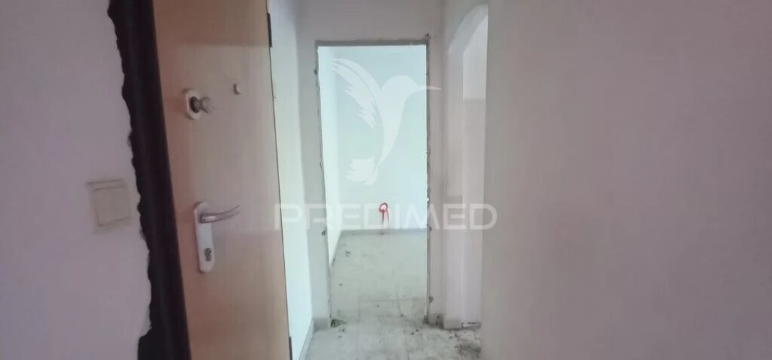 Apartamento T1 para Venda em Baixa da Banheira e Vale da Amoreira Foto 1