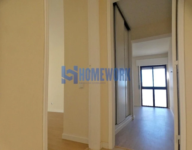 Apartamento T2 para Venda em Algueirão-Mem Martins Foto 14