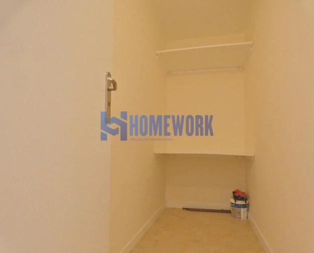 Apartamento T2 para Venda em Algueirão-Mem Martins Foto 6