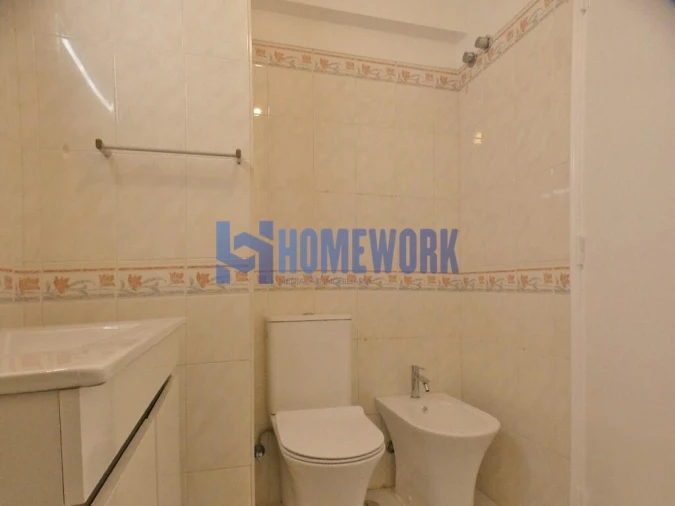 Apartamento T2 para Venda em Algueirão-Mem Martins Foto 8