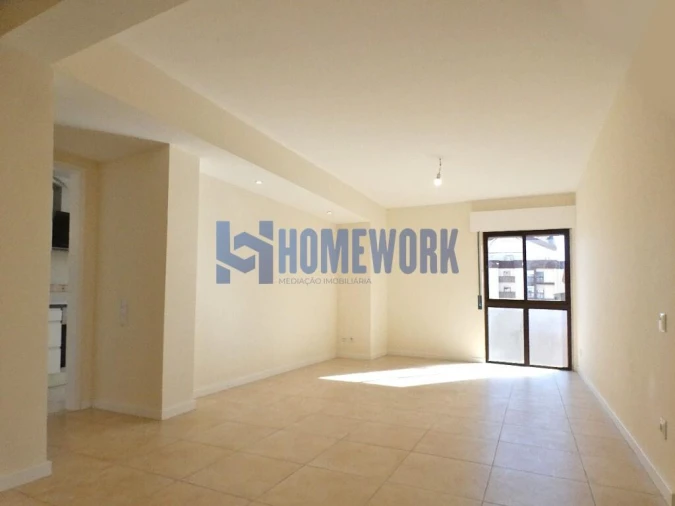 Apartamento T2 para Venda em Algueirão-Mem Martins Foto 10