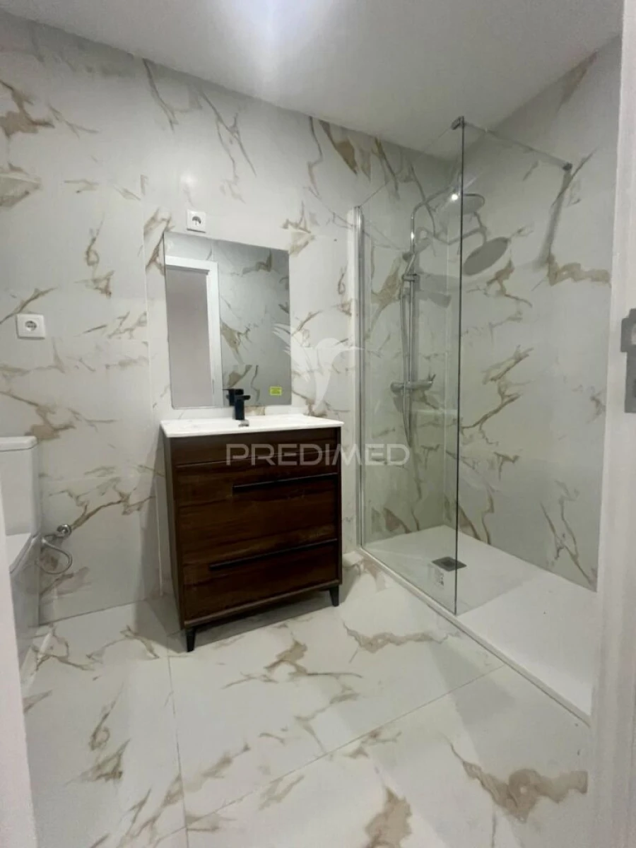 Moradia T3 para Venda em Canelas e Fermelã Foto 20