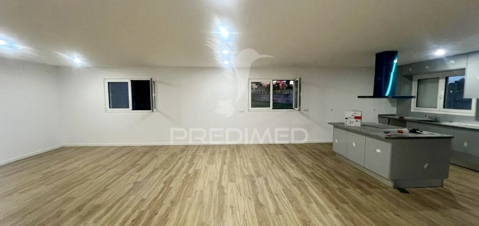 Moradia T3 para Venda em Canelas e Fermelã Foto 8