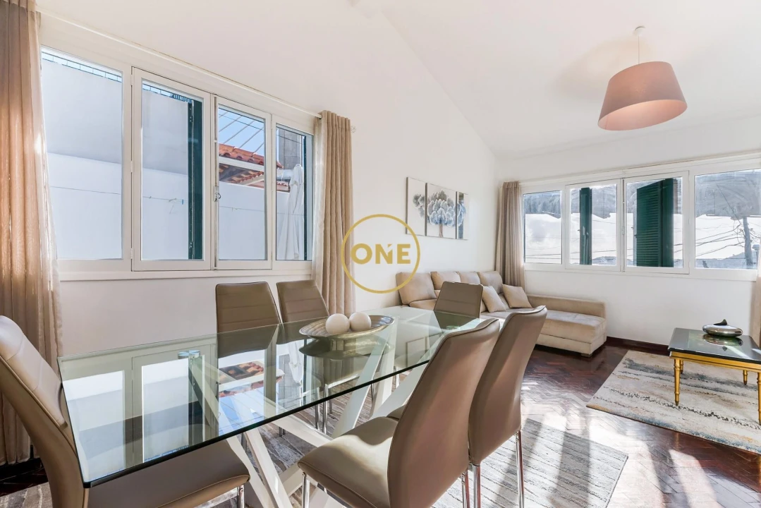 Moradia T4 para Venda em Funchal (Santa Luzia) Foto 3