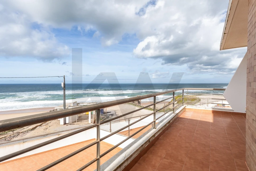 Moradia T3 para Venda em A dos Cunhados e Maceira Foto 1