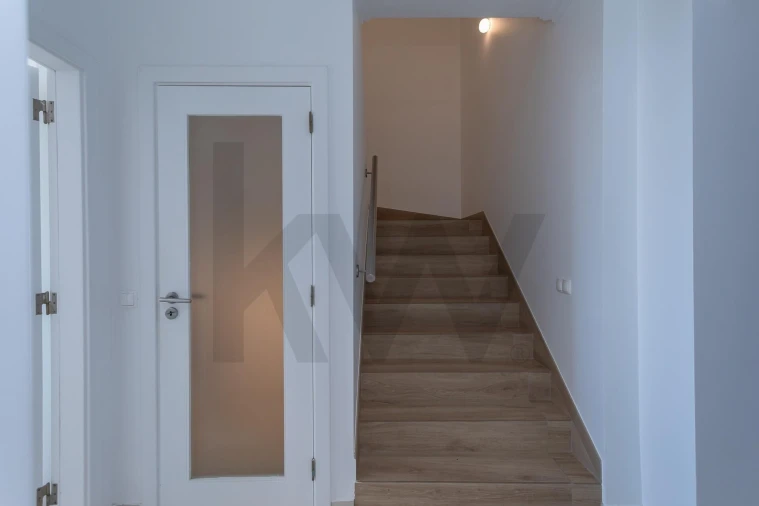 Moradia T3 para Venda em A dos Cunhados e Maceira Foto 37