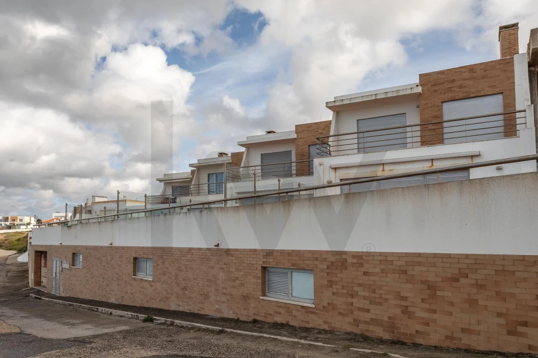 Moradia T3 para Venda em A dos Cunhados e Maceira Foto 50