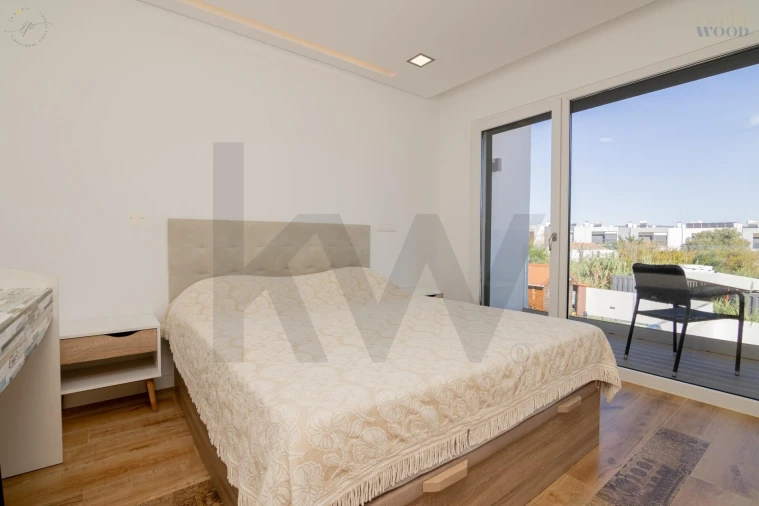 Moradia T3 para Venda em Portimão Foto 27