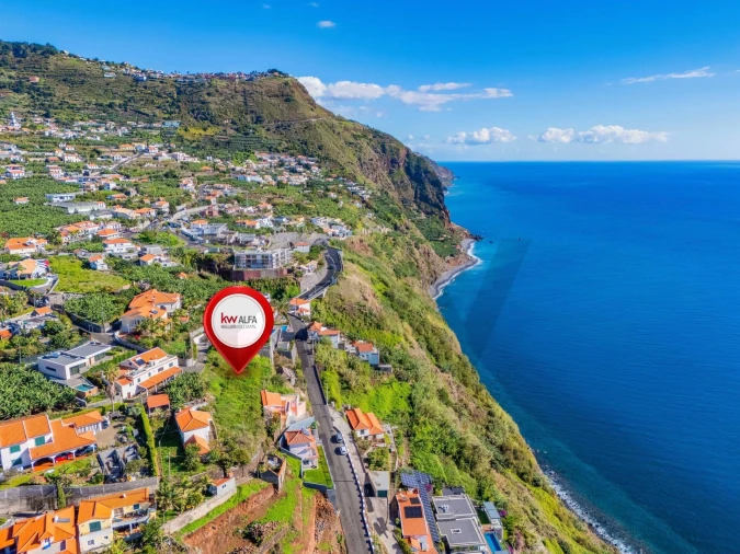 Terreno para Venda em Arco da Calheta Foto 23