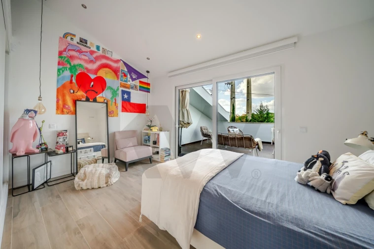 Moradia T3 para Venda em Armação de Pera Foto 26