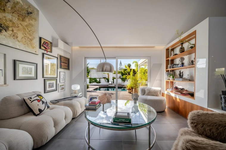 Moradia T3 para Venda em Armação de Pera Foto 6